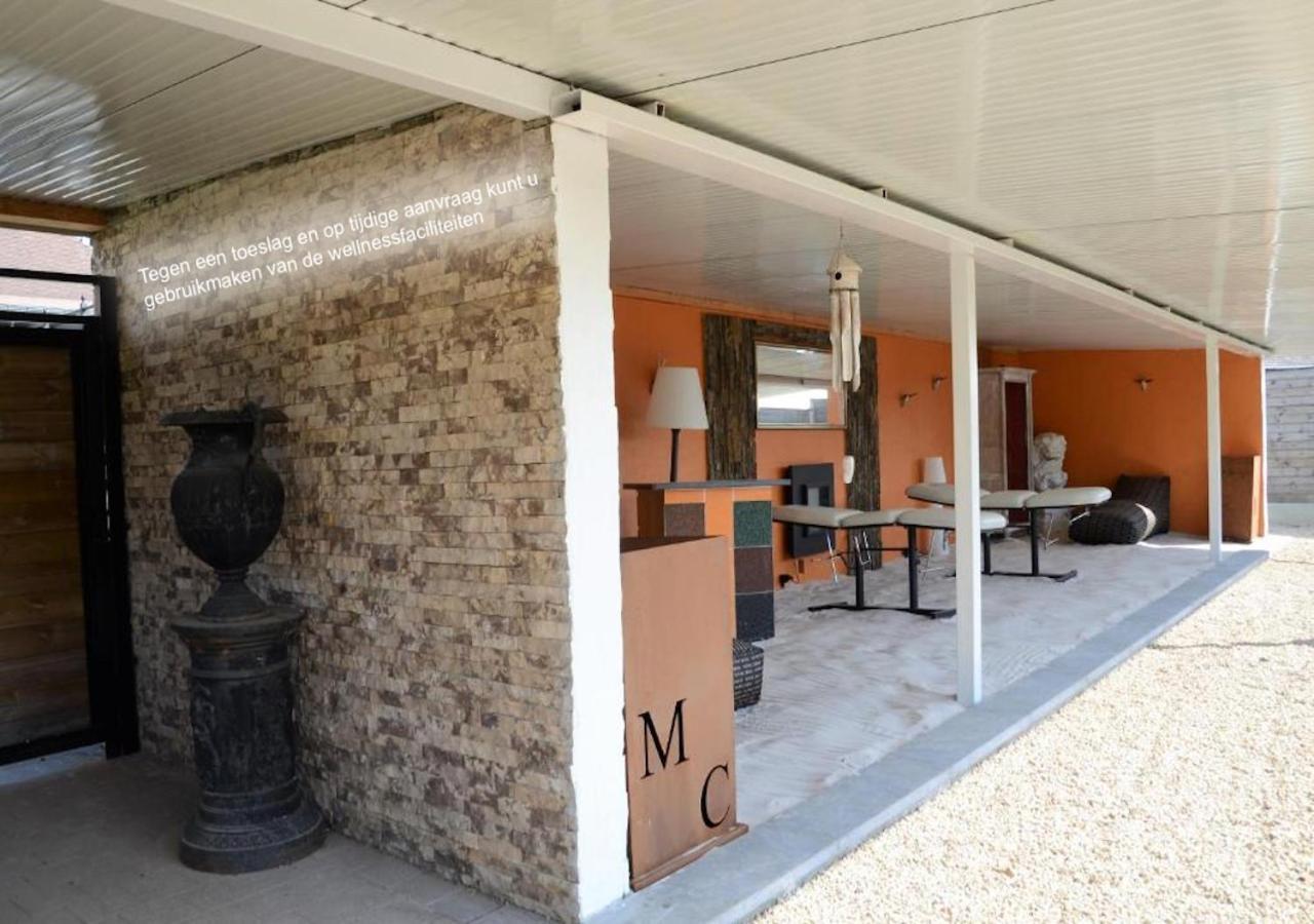 Hotel Monte Cristo Hoeselt ภายนอก รูปภาพ