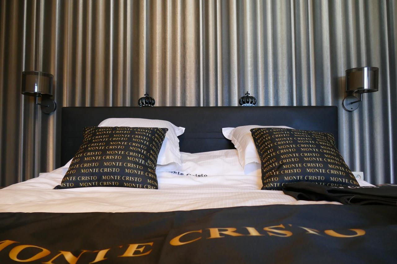 Hotel Monte Cristo Hoeselt ภายนอก รูปภาพ