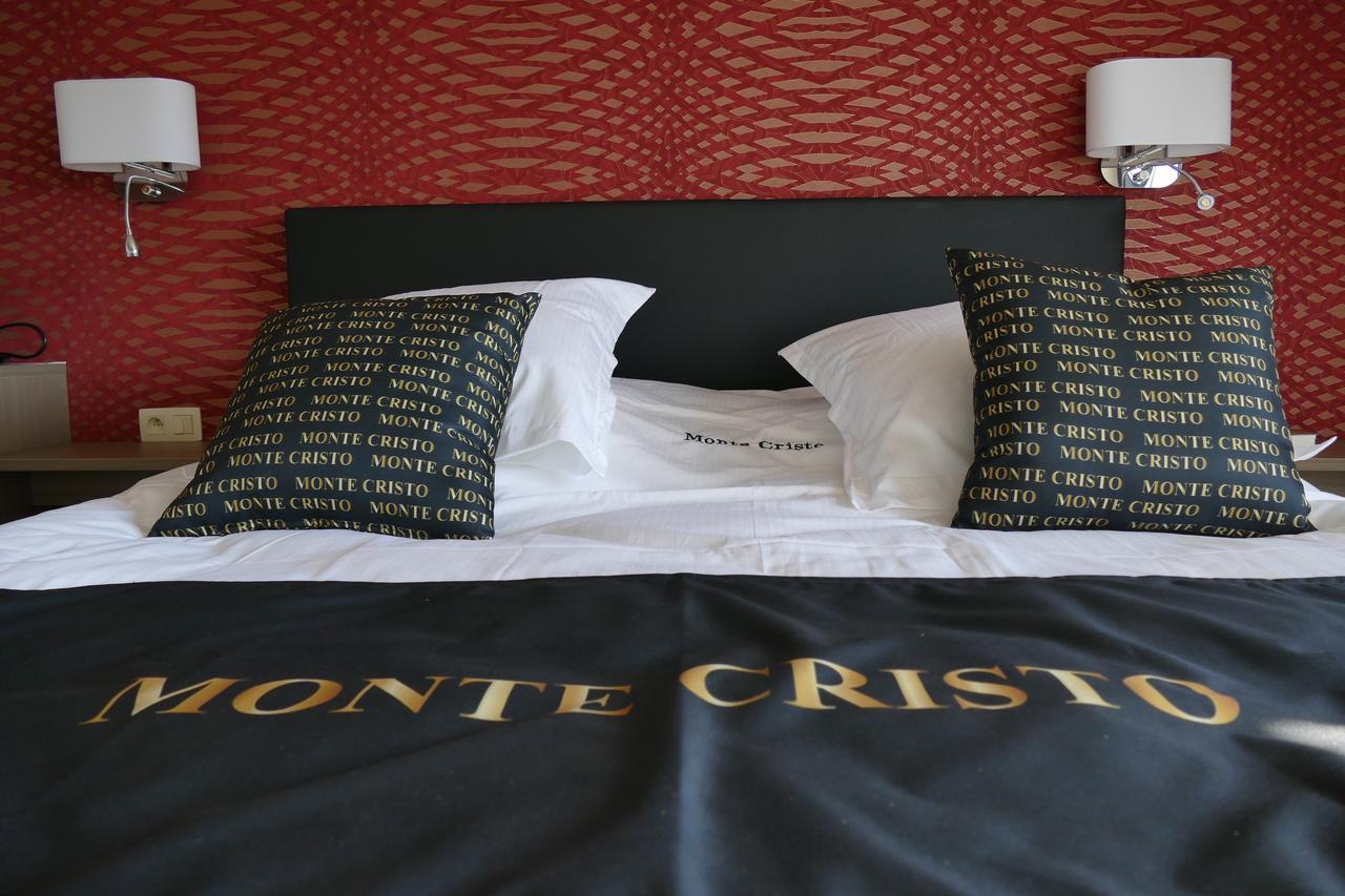 Hotel Monte Cristo Hoeselt ภายนอก รูปภาพ